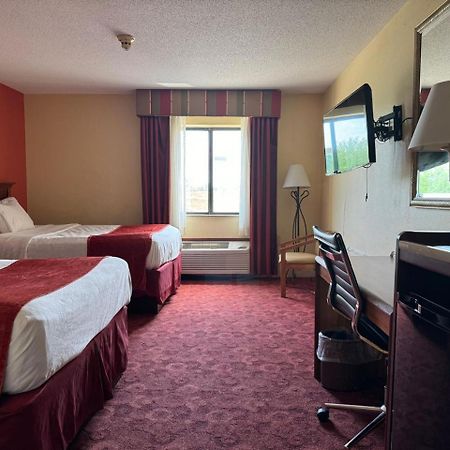Baymont By Wyndham Springfield Il Hotel Exterior photo