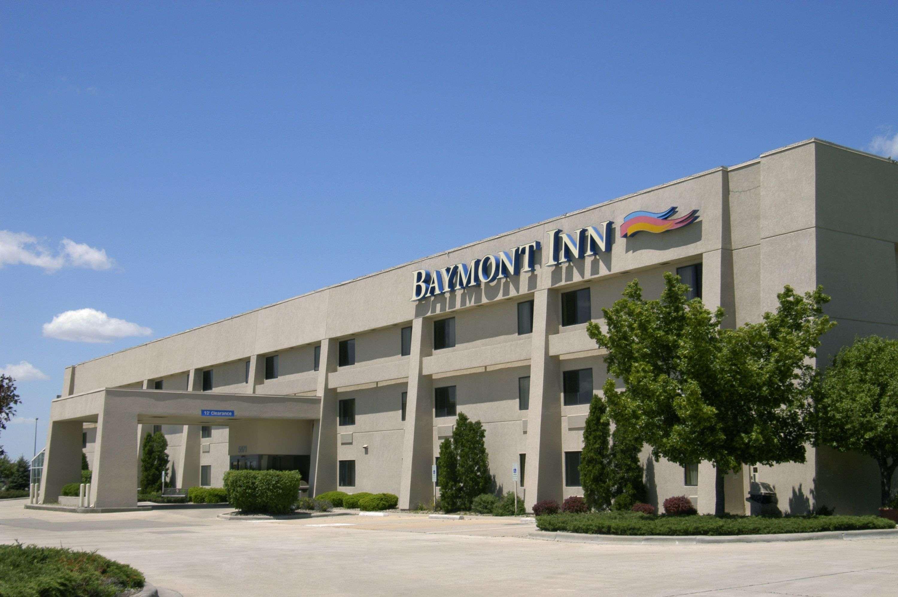 Baymont By Wyndham Springfield Il Hotel Exterior photo